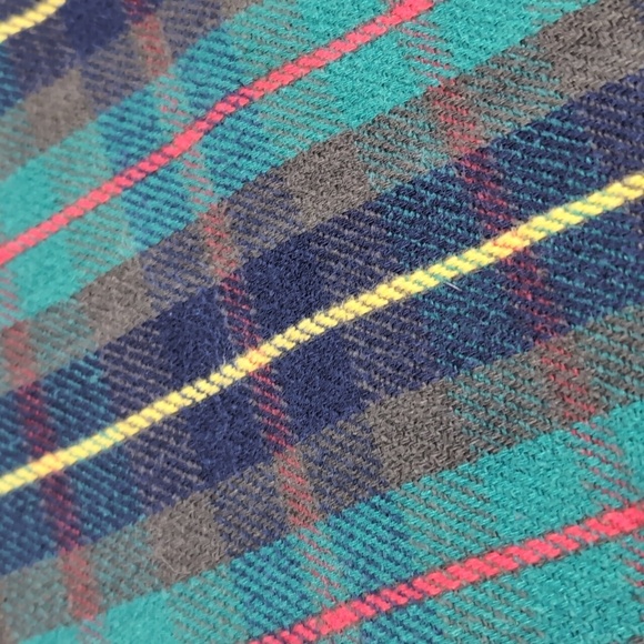 Vintage 70s Levi's Heavyweight Flannel Blue Tag Size Medium in Green and Blue - Picture 6 of 9